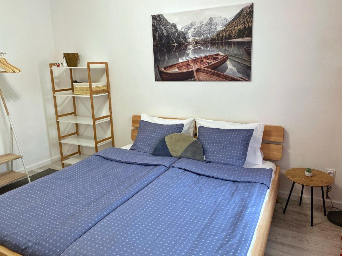 Highland Home - Cozy Apartments Near City Center 오라데아 외부 사진